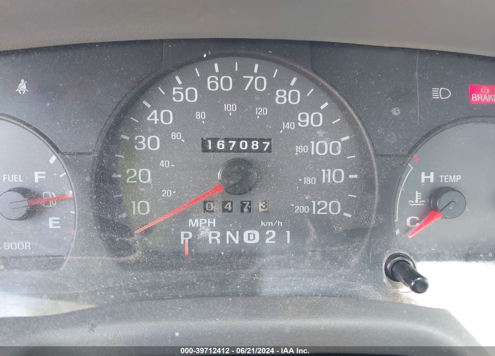 2003 MERCURY GRAND MARQUIS GS VIN: 2MEFM74WX3X668706