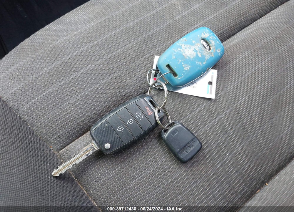 2015 KIA FORTE EX VIN: KNAFX4A83F5333495