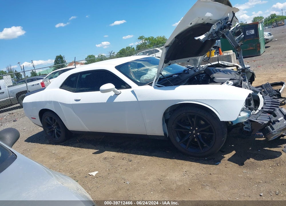 2018 DODGE CHALLENGER SXT VIN: 2C3CDZAG7JH128500