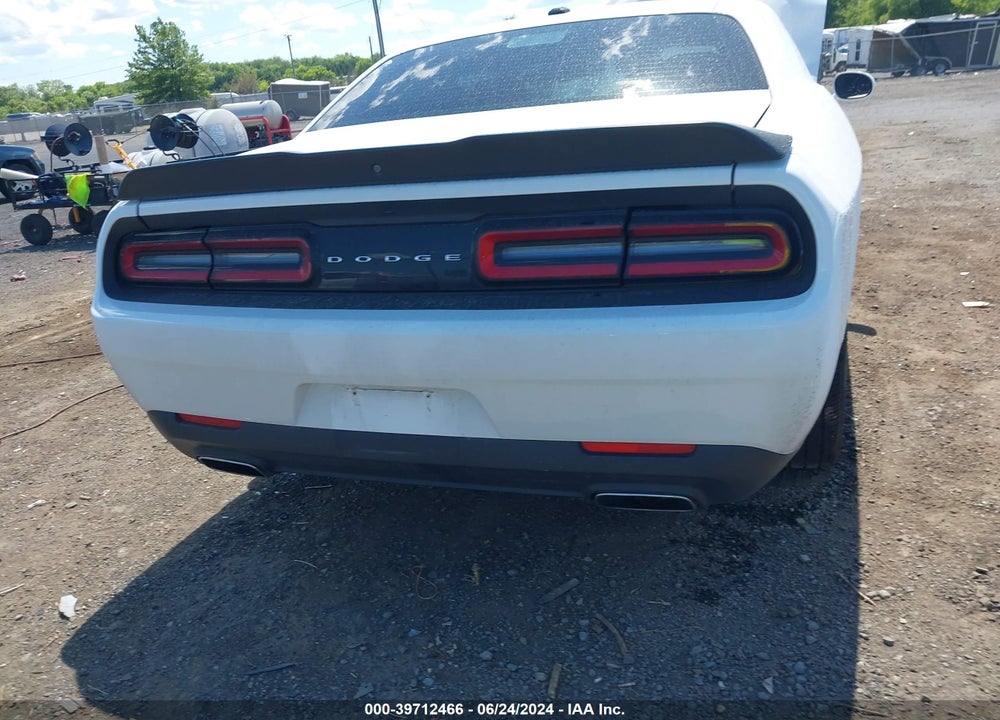 2018 DODGE CHALLENGER SXT VIN: 2C3CDZAG7JH128500