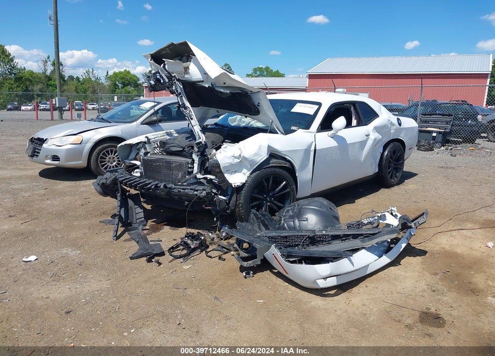 2018 DODGE CHALLENGER SXT VIN: 2C3CDZAG7JH128500