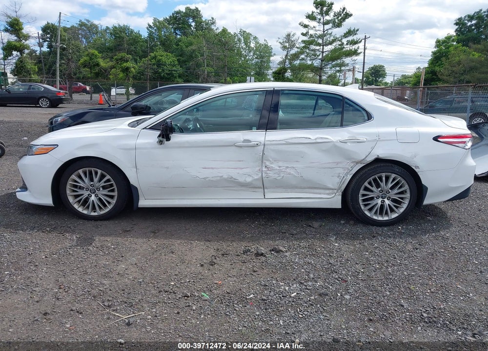 2020 TOYOTA CAMRY XLE VIN: 4T1F11AK9LU308306