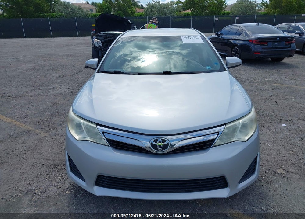 2014 TOYOTA CAMRY LE VIN: 4T1BF1FK2EU780391