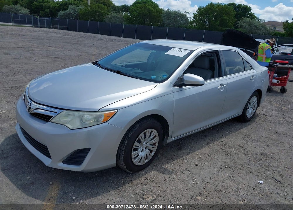 2014 TOYOTA CAMRY LE VIN: 4T1BF1FK2EU780391