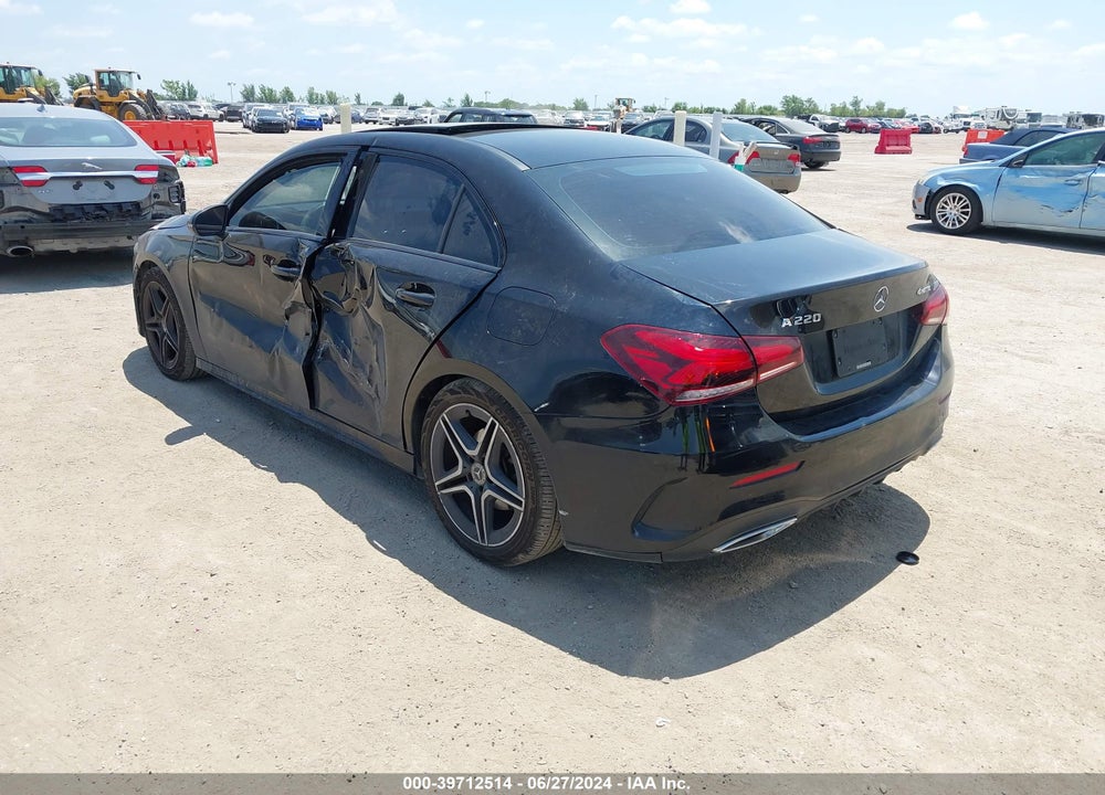 2019 MERCEDES-BENZ A 220 VIN: WDD3G4EB6KW019460