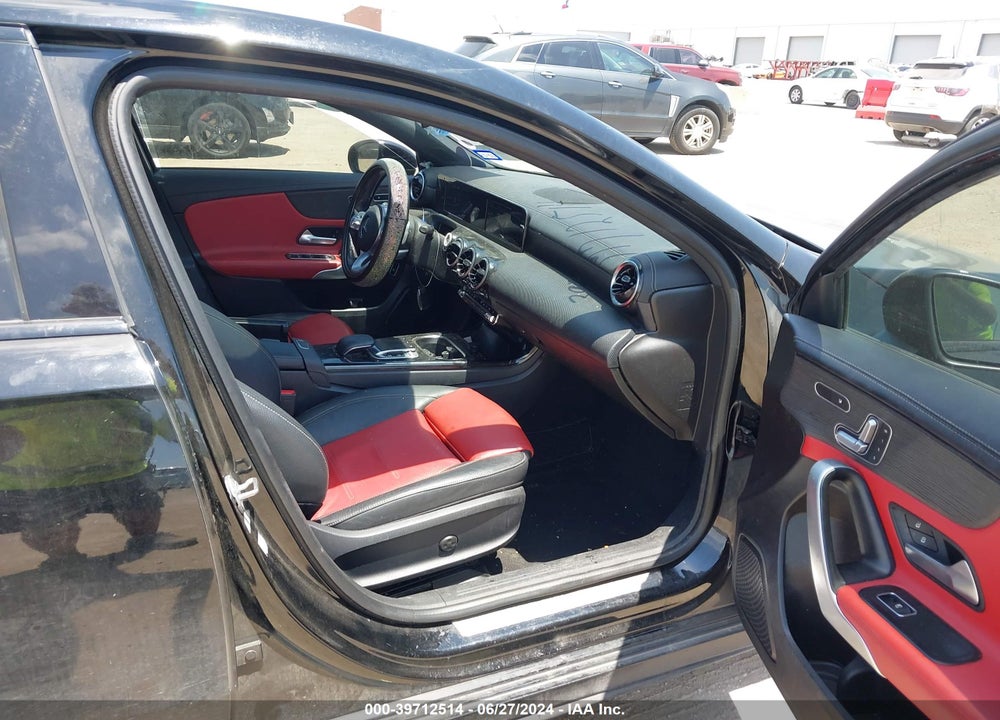 2019 MERCEDES-BENZ A 220 VIN: WDD3G4EB6KW019460