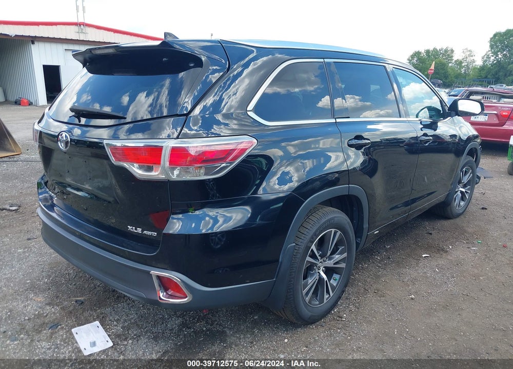 2016 TOYOTA HIGHLANDER XLE V6 VIN: 5TDJKRFH9GS279018