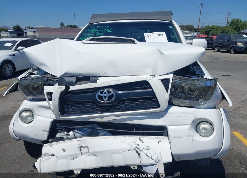 2011 TOYOTA TACOMA PRERUNNER V6 VIN: 3TMJU4GN1BM112551