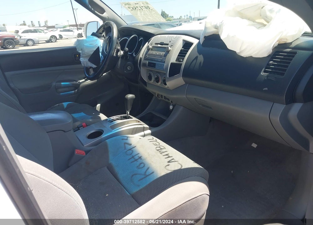 2011 TOYOTA TACOMA PRERUNNER V6 VIN: 3TMJU4GN1BM112551