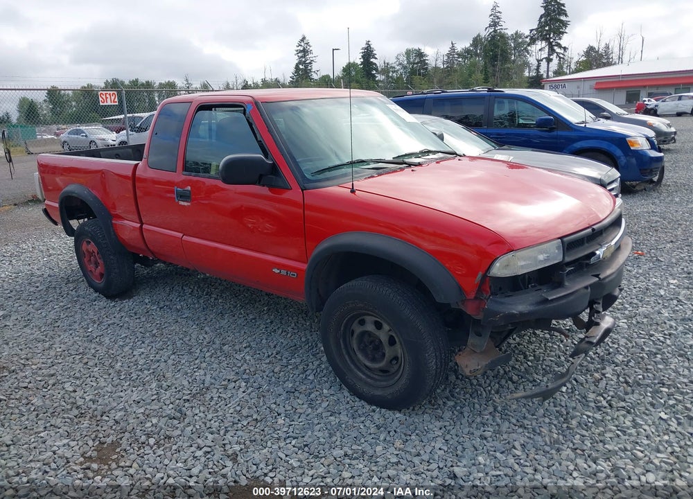 2000 CHEVROLET S-10 LS VIN: 1GCCT19W7Y8287609
