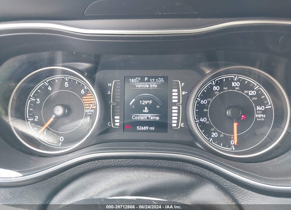 2019 JEEP CHEROKEE LATITUDE FWD VIN: 1C4PJLCBXKD357823
