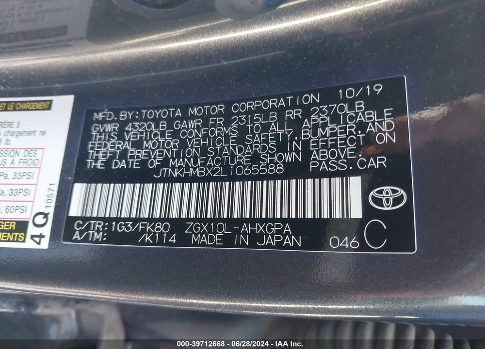 2020 TOYOTA C-HR XLE VIN: JTNKHMBX2L1065588