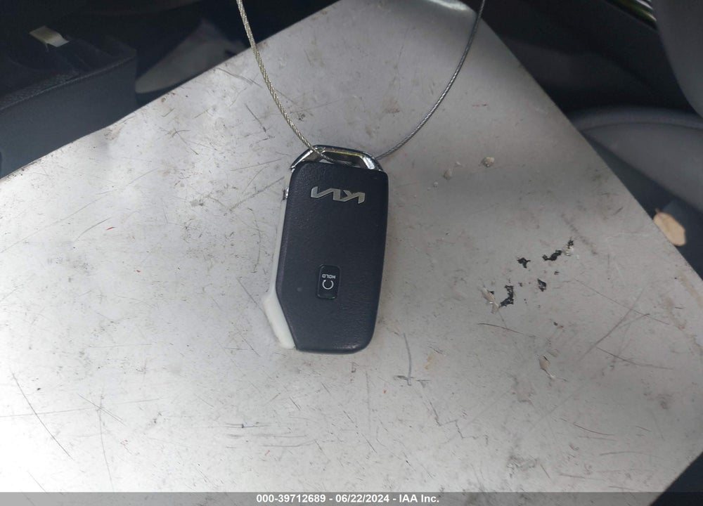 2022 KIA SORENTO SX VIN: 5XYRK4LF8NG099189