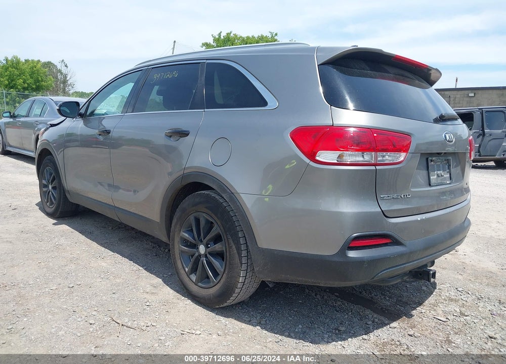 2017 KIA SORENTO 2.4L LX VIN: 5XYPG4A35HG211971