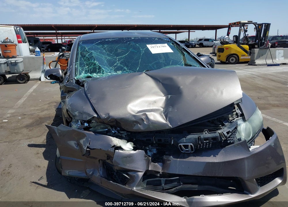 2010 HONDA CIVIC LX VIN: 2HGFA1F58AH567622