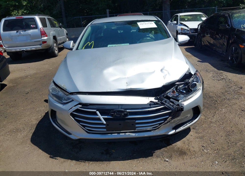2017 HYUNDAI ELANTRA SE VIN: 5NPD74LF8HH185126
