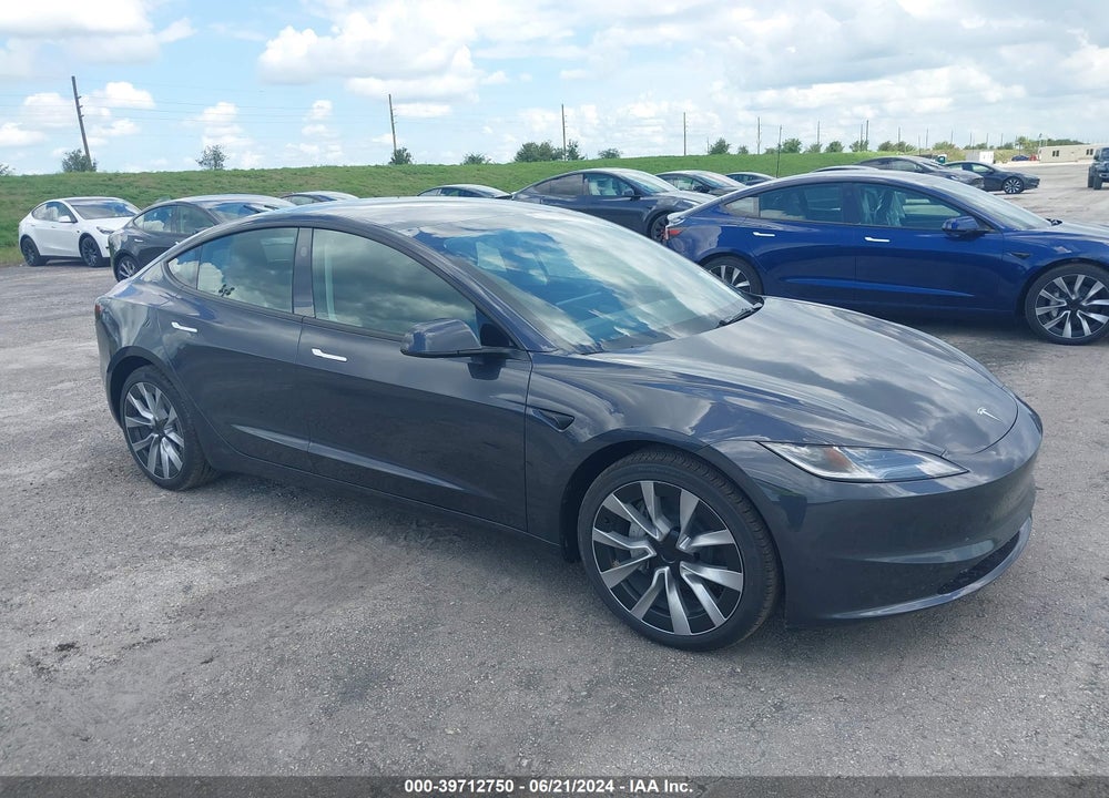 2024 TESLA MODEL 3 REAR-WHEEL DRIVE VIN: 5YJ3E1EA8RF748984