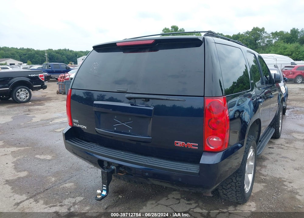 2007 GMC YUKON SLT VIN: 1GKFK13047J207036