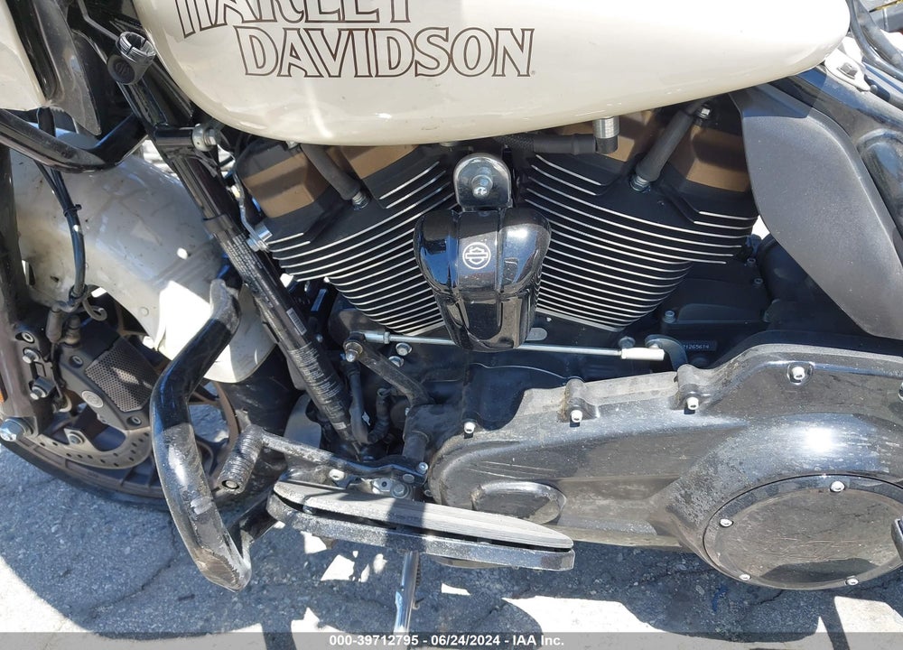 2023 HARLEY-DAVIDSON FLTRXST VIN: 1HD1ACL25PB619349
