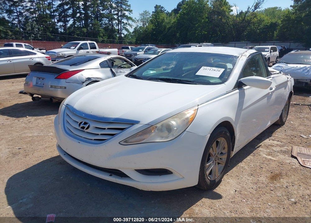 2013 HYUNDAI SONATA GLS VIN: 5NPEB4AC4DH665752