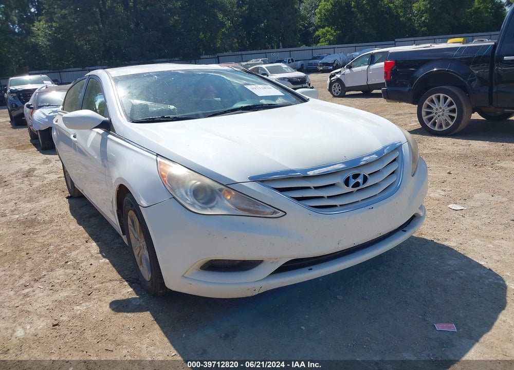 2013 HYUNDAI SONATA GLS VIN: 5NPEB4AC4DH665752