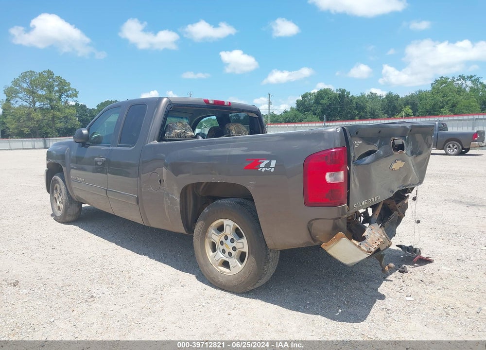 2008 CHEVROLET SILVERADO 1500 LT1 VIN: 2GCEK19C981194823