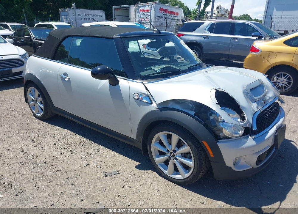 2015 MINI CONVERTIBLE COOPER S VIN: WMWZP3C50F2A91568