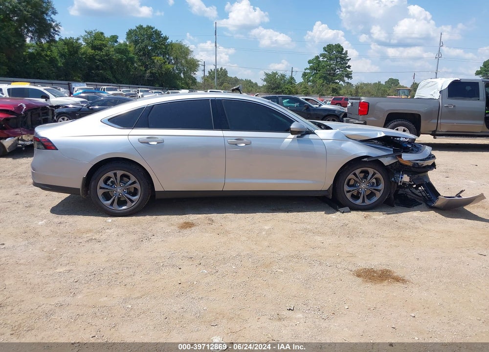 2024 HONDA ACCORD EX VIN: 1HGCY1F38RA055396