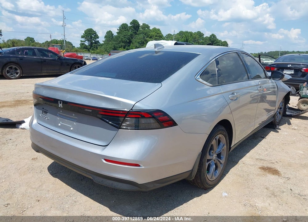 2024 HONDA ACCORD EX VIN: 1HGCY1F38RA055396