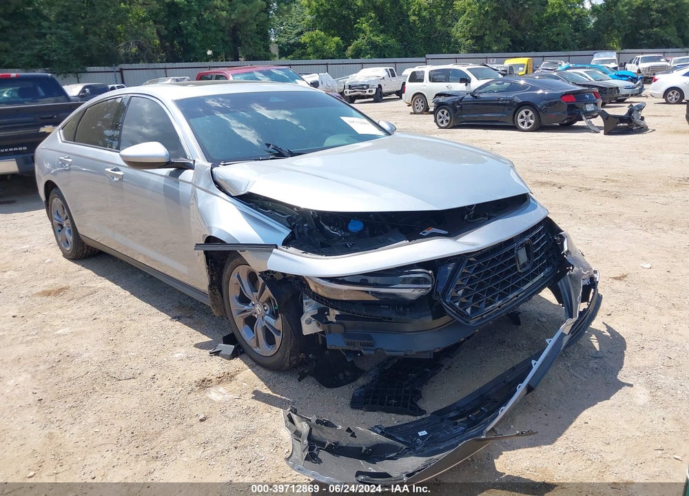 2024 HONDA ACCORD EX VIN: 1HGCY1F38RA055396