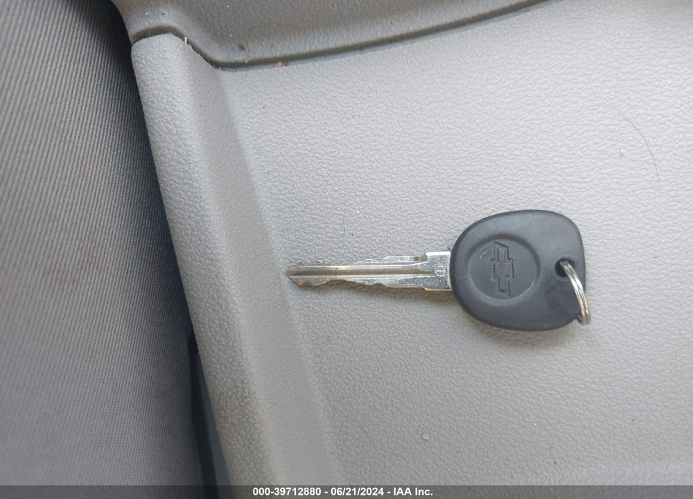 2010 CHEVROLET COBALT LS VIN: 1G1AB1F5XA7117027