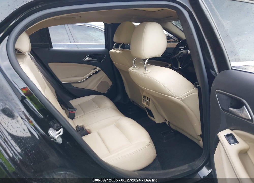 2015 MERCEDES-BENZ GLA 250 4MATIC VIN: WDCTG4GB8FJ119953