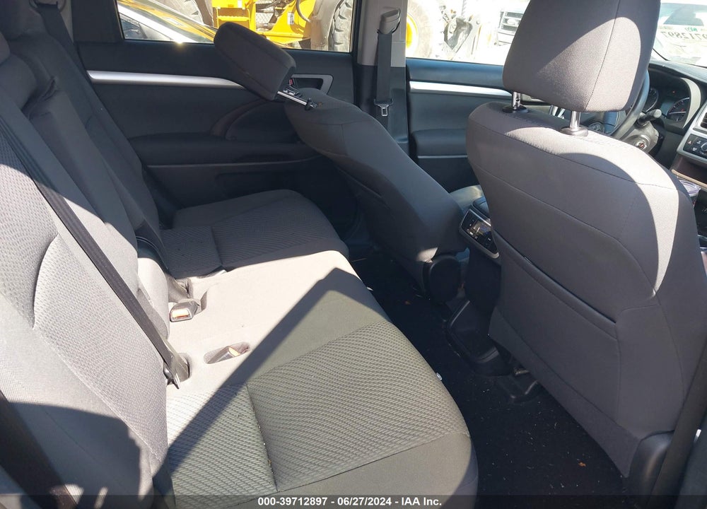 2016 TOYOTA HIGHLANDER LE V6 VIN: 5TDZKRFH4GS167651