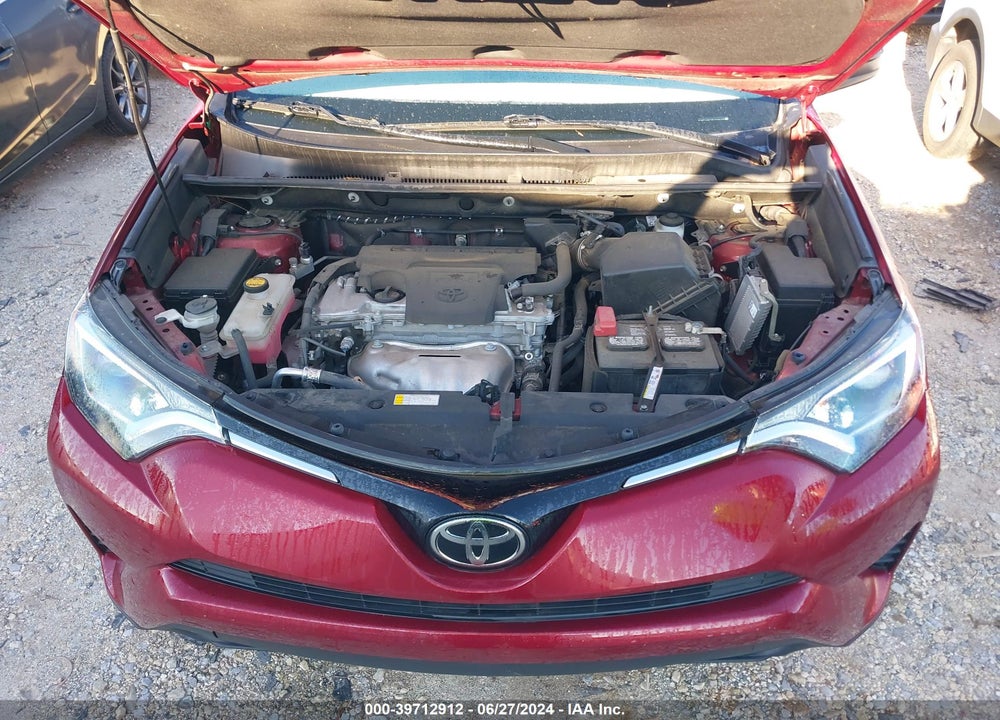 2018 TOYOTA RAV4 LE VIN: 2T3BFREV8JW833462
