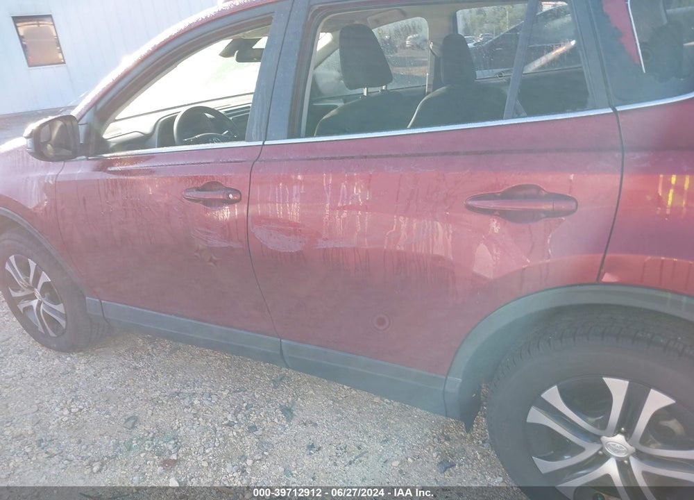 2018 TOYOTA RAV4 LE VIN: 2T3BFREV8JW833462