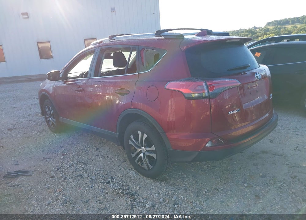 2018 TOYOTA RAV4 LE VIN: 2T3BFREV8JW833462