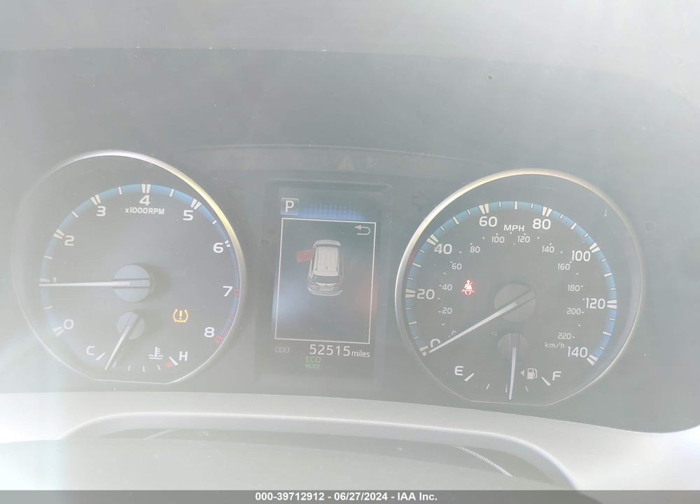 2018 TOYOTA RAV4 LE VIN: 2T3BFREV8JW833462