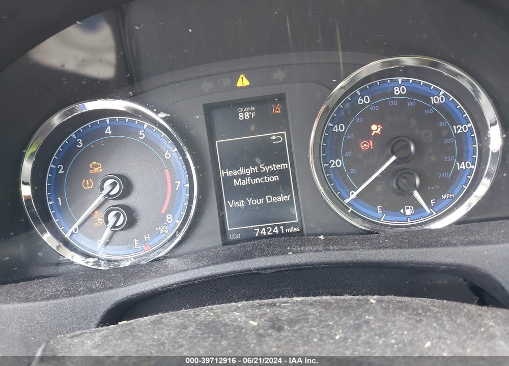 2017 TOYOTA COROLLA SE VIN: 2T1BURHE0HC883228