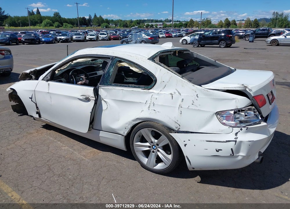 2008 BMW 335I VIN: WBAWB73588P040881