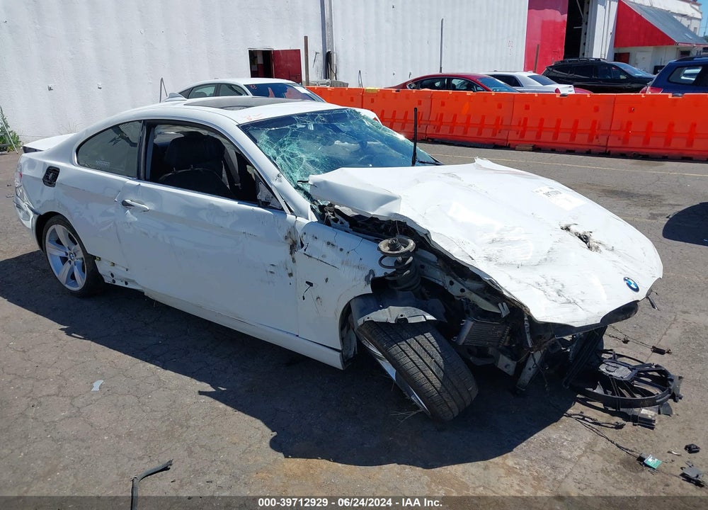 2008 BMW 335I VIN: WBAWB73588P040881