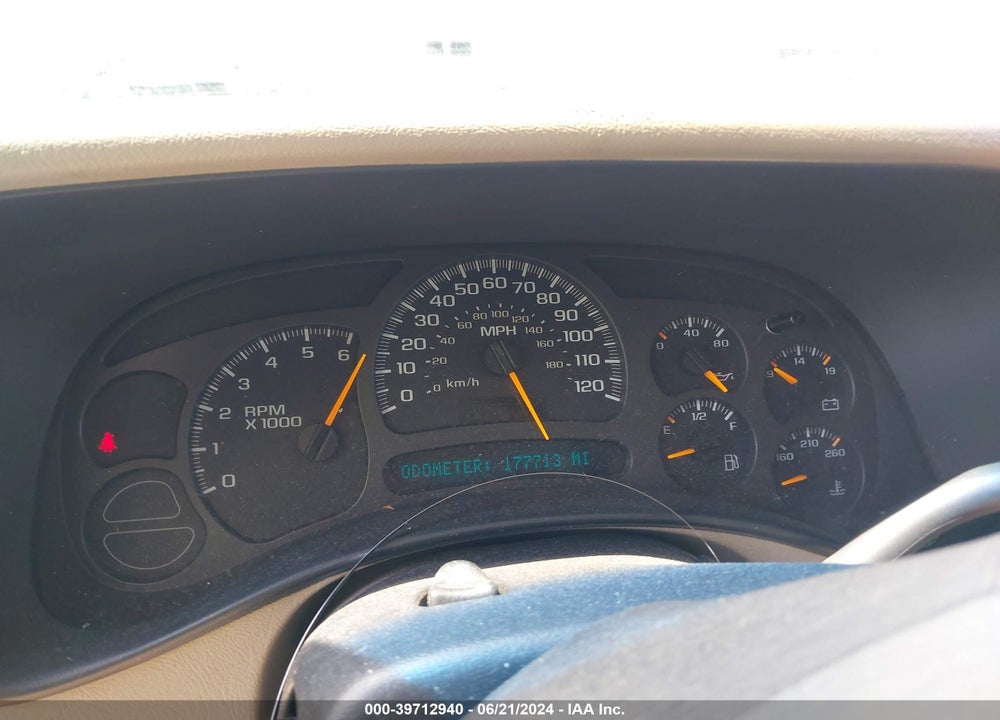 2003 CHEVROLET SUBURBAN 1500 LS VIN: 1GNEC16Z03J331773
