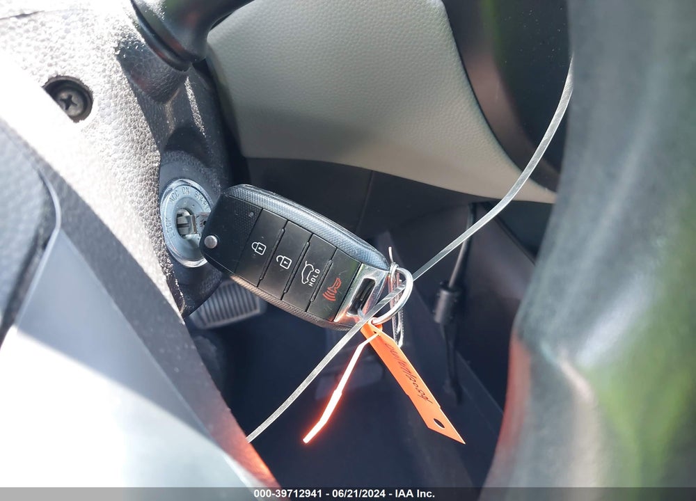 2014 KIA SOUL VIN: KNDJP3A59E7727289