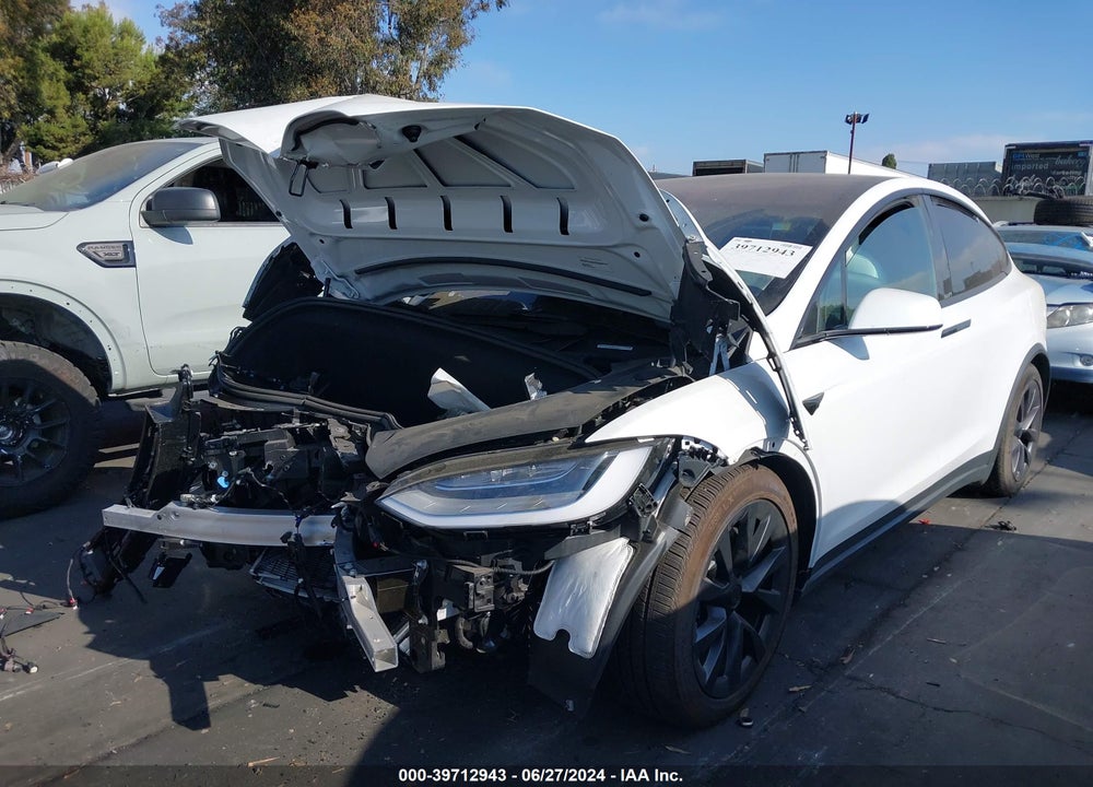 2023 TESLA MODEL X DUAL MOTOR ALL-WHEEL DRIVE/STANDARD RANGE VIN: 7SAXCDE53PF381181