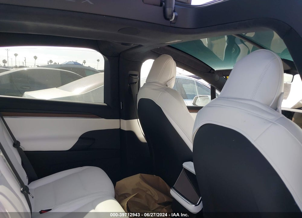 2023 TESLA MODEL X DUAL MOTOR ALL-WHEEL DRIVE/STANDARD RANGE VIN: 7SAXCDE53PF381181