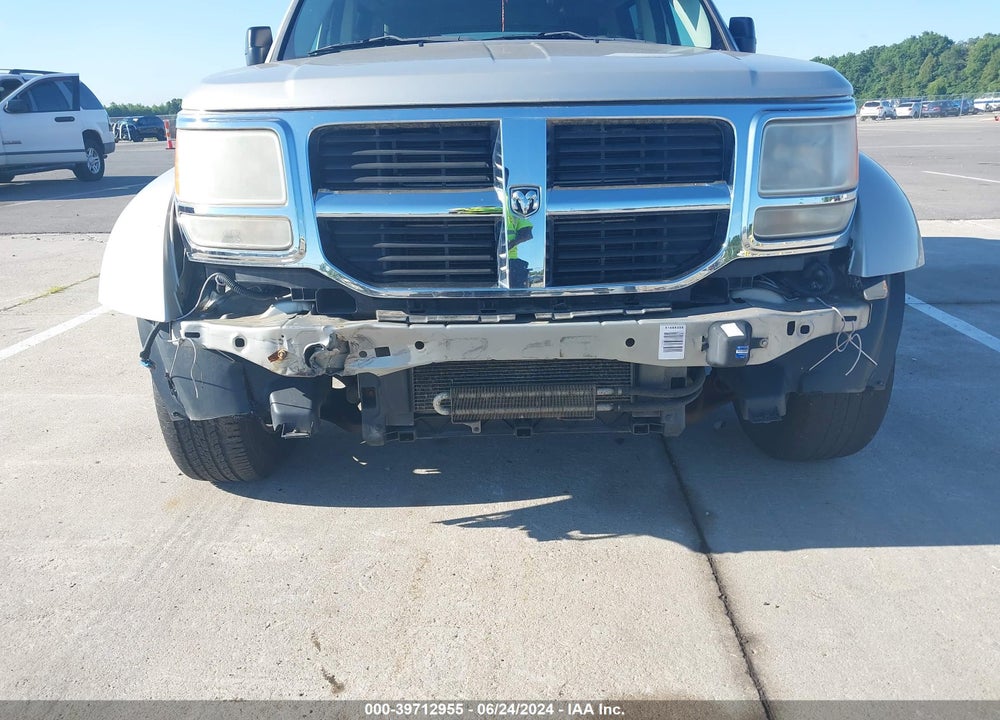 2008 DODGE NITRO SXT VIN: 1D8GU28K48W234074