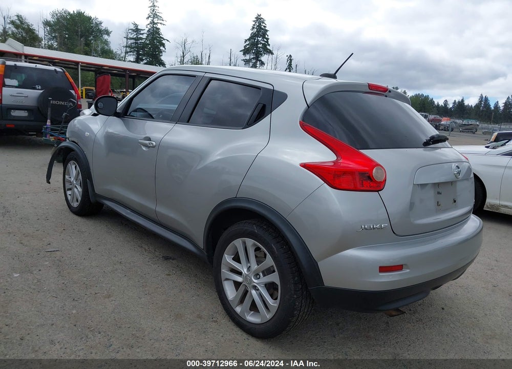 2011 NISSAN JUKE SV VIN: JN8AF5MV7BT009032