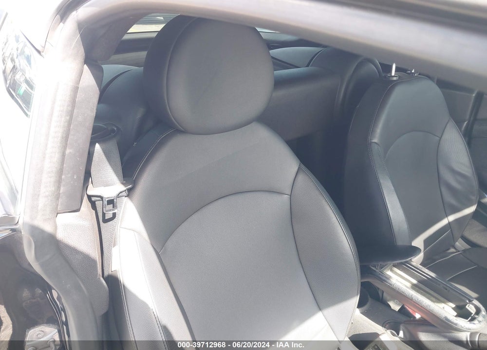 2013 MINI COUPE COOPER S VIN: WMWSX3C59DT466430