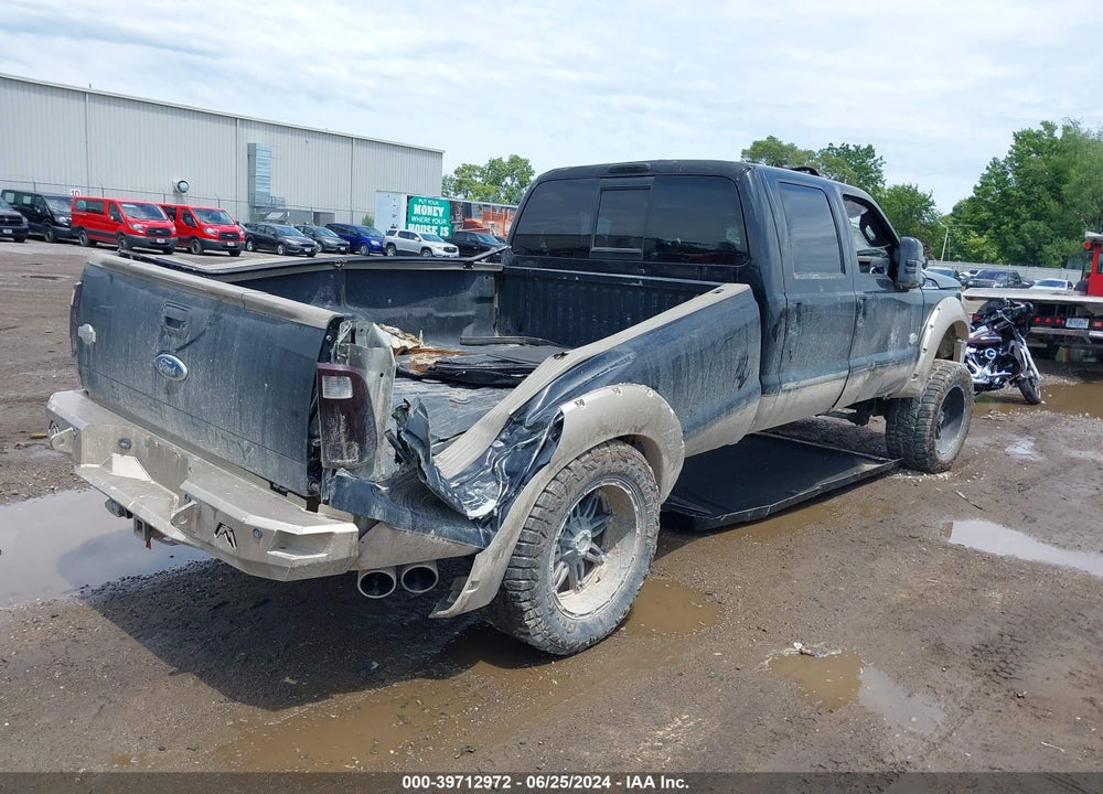 2011 FORD F-350 LARIAT VIN: 1FT8W3BT2BEB29597
