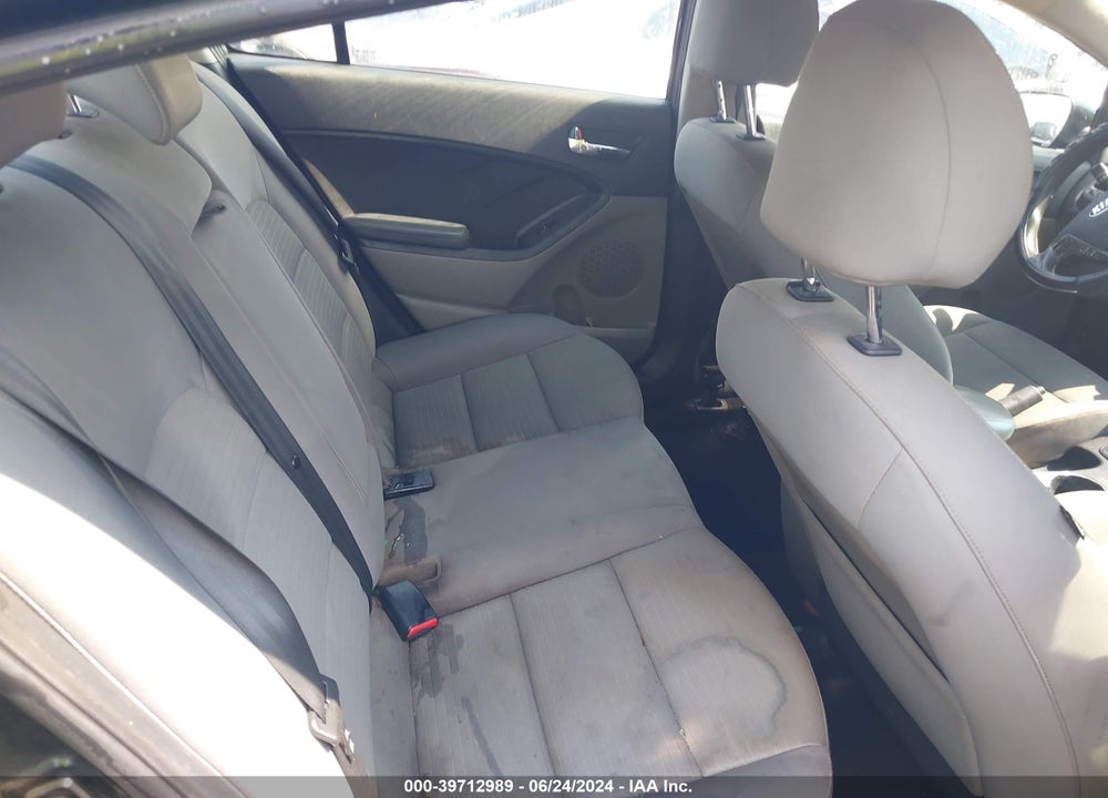2016 KIA FORTE LX VIN: KNAFX4A67G5550807