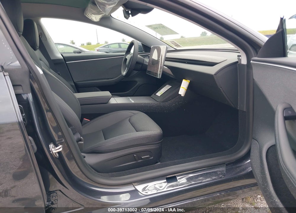2024 TESLA MODEL 3 REAR-WHEEL DRIVE VIN: 5YJ3E1EA9RF752400